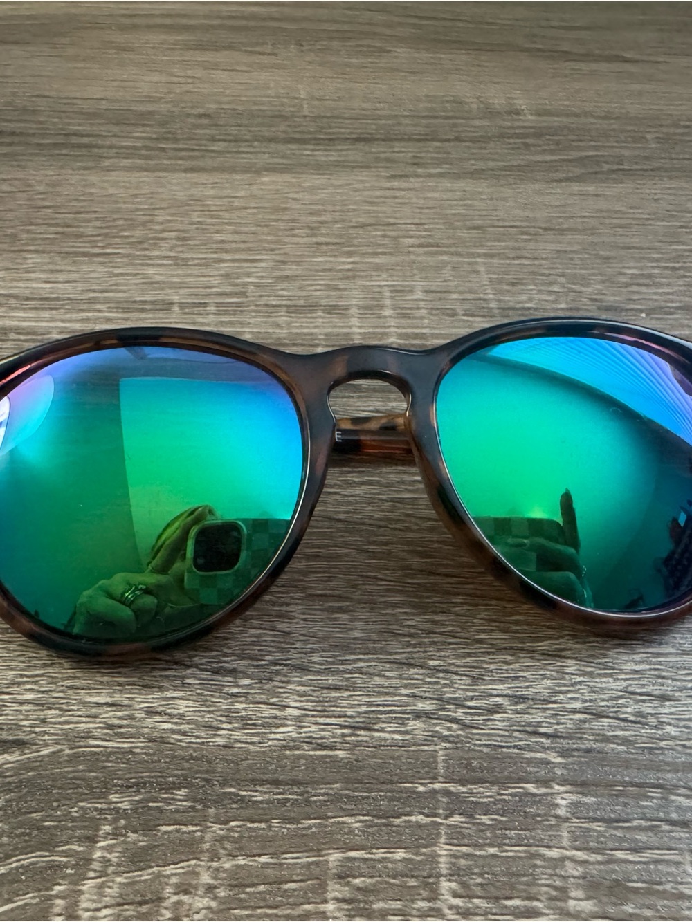 Tortoiseshell Sunglasses with Green Mirrored Lenses